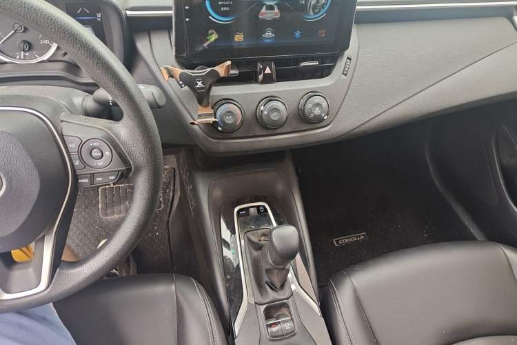 Used Toyota Corolla 2019 1.2T S-CVT GL Pioneer Edition Audio And AC Panel