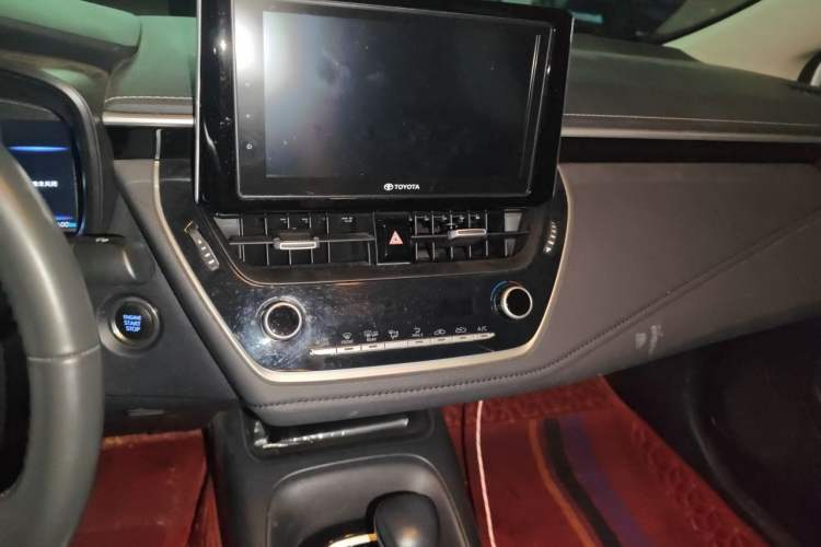 Used Toyota Corolla 2019 1.2T S-CVT GL-i Luxury Edition Audio And AC Panel