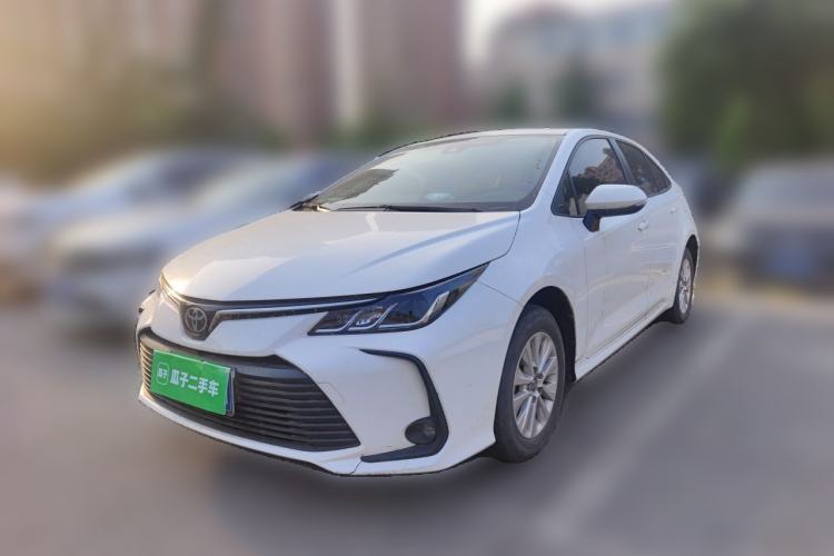 Used Toyota Corolla 2019 1.2T S-CVT GL Pioneer Edition Guazi used car, China used car export, Used car for sale, Used cars, Cheapest cars for sale