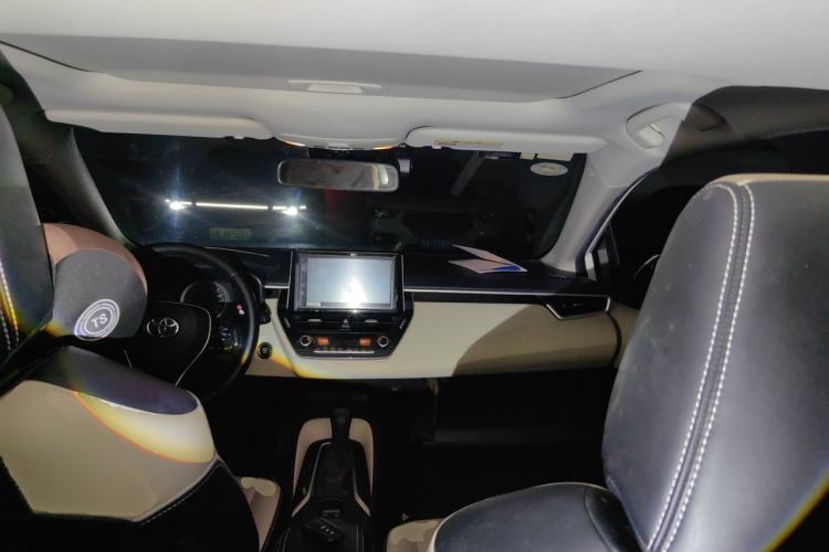 Used Toyota Corolla 2019 1.2T S-CVT GL-i Elite Edition Center Console