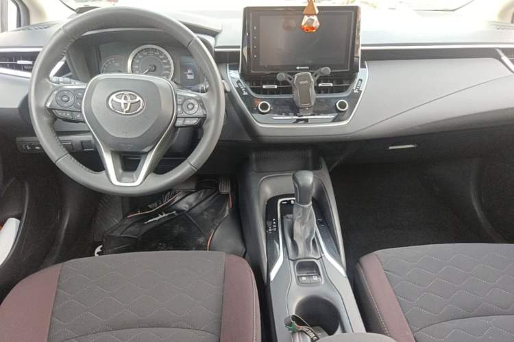 Used Toyota Corolla 2019 1.2T S-CVT Sport Edition Center Console