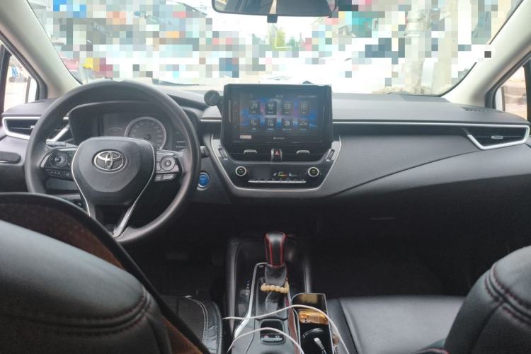 Used Toyota Corolla 2019 Dual-Engine 1.8L E-CVT GL-i Elite Edition Center Console