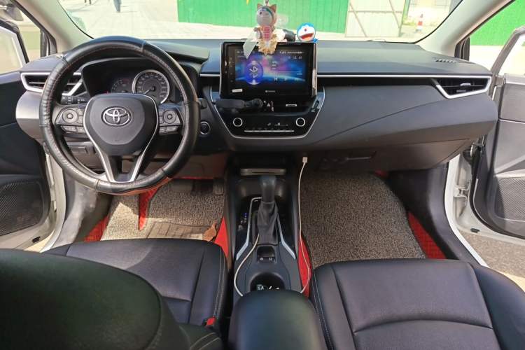Used Toyota Corolla 2019 1.2T S-CVT GL-i Elite Edition Center Console