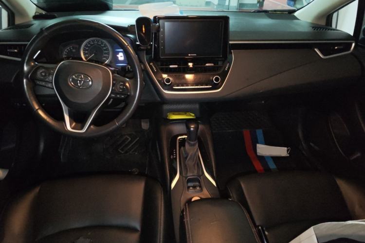 Used Toyota Corolla 2019 1.2T S-CVT Sport Edition Center Console