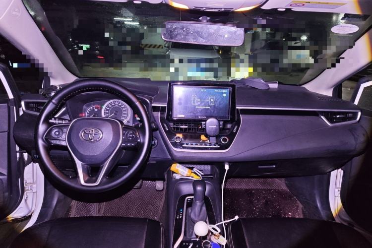 Used Toyota Corolla 2019 1.2T S-CVT GL-i Elite Edition Center Console