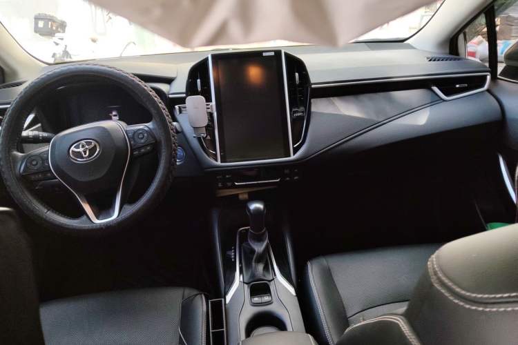 Used Toyota Corolla 2019 Dual-Engine 1.8L E-CVT Flagship Edition Center Console