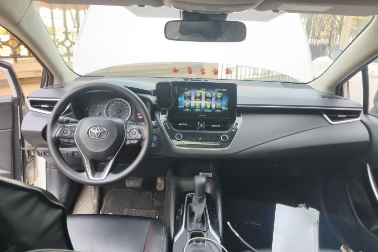 Used Toyota Corolla 2019 Dual-Engine 1.8L E-CVT GL-i Elite Edition Center Console