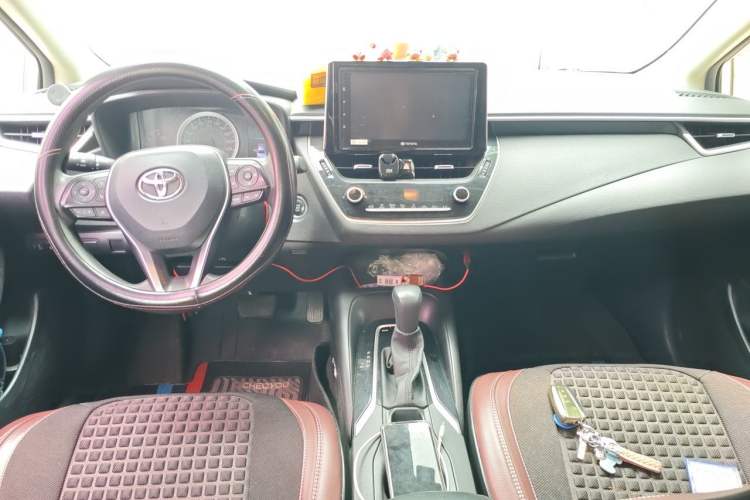Used Toyota Corolla 2019 1.2T S-CVT GL-i Elite Edition Center Console
