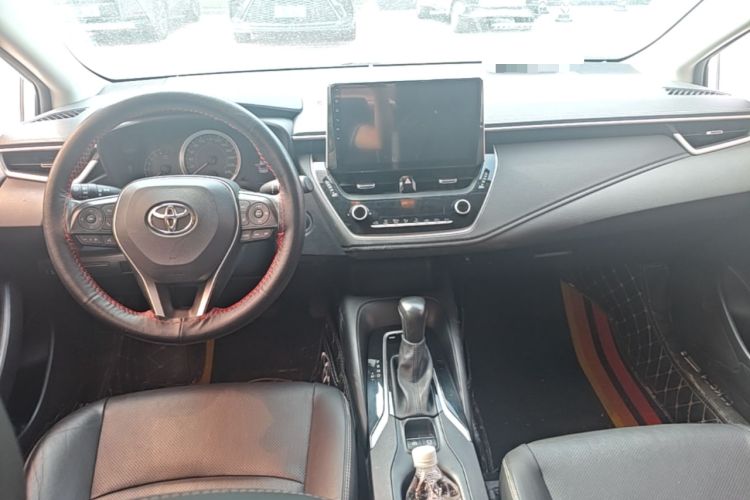 Used Toyota Corolla 2019 1.2T S-CVT GL-i Luxury Edition Center Console