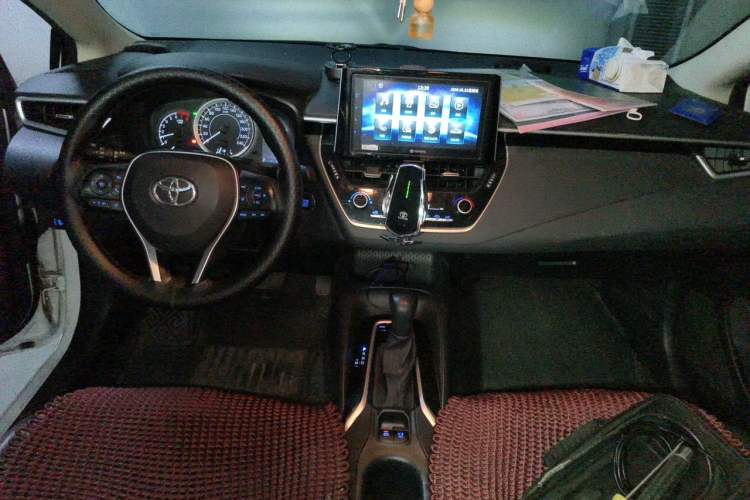 Used Toyota Corolla 2019 1.2T S-CVT GL-i Elite Edition Center Console