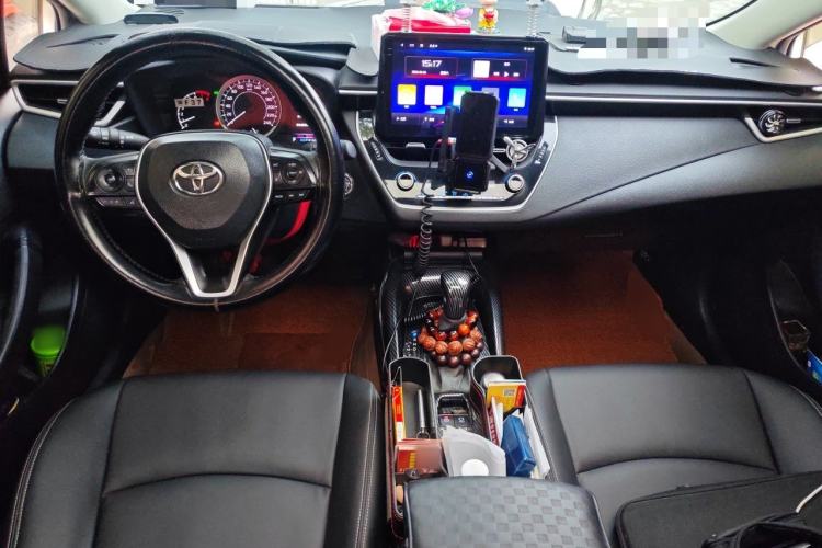 Used Toyota Corolla 2019 1.2T S-CVT GL-i Elite Edition Center Console