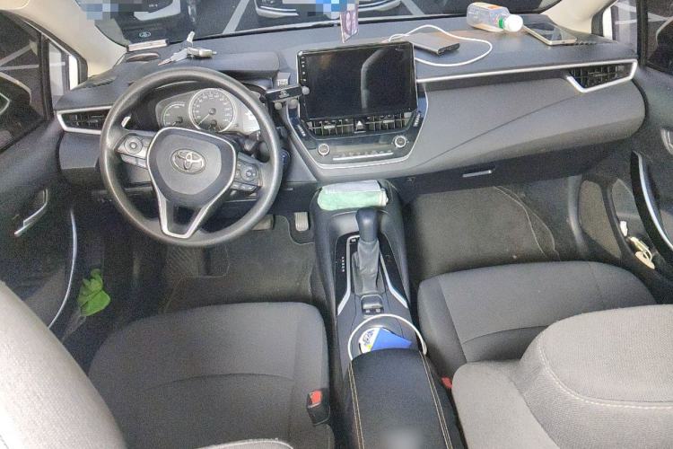 Used Toyota Corolla 2019 Dual-Engine 1.8L E-CVT GL-i Pioneer Edition Center Console