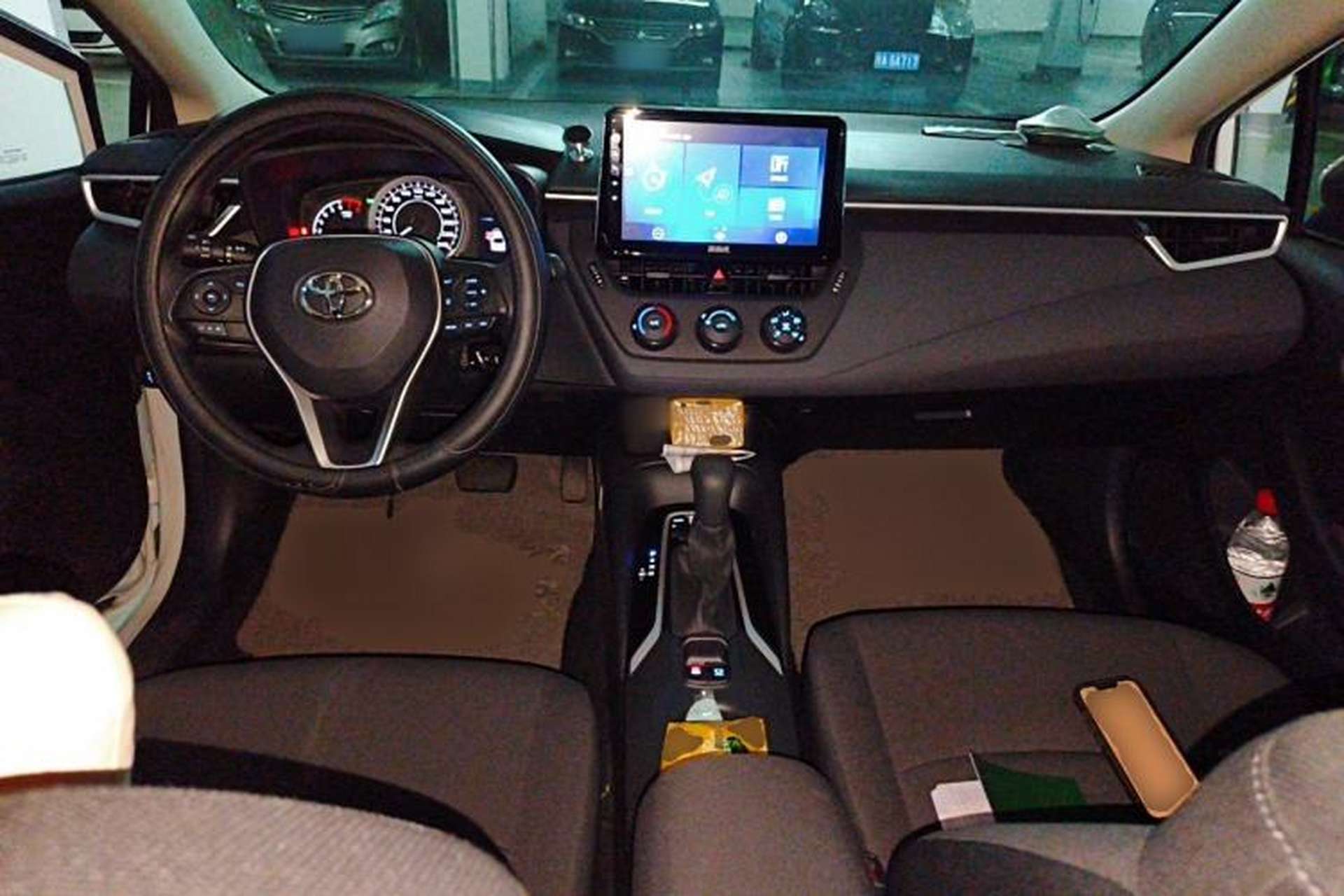 Used Toyota Corolla 2019 1.2T S-CVT GL Pioneer Edition Center Console