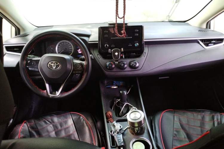 Used Toyota Corolla 2019 1.2T S-CVT GL Pioneer Edition Center Console