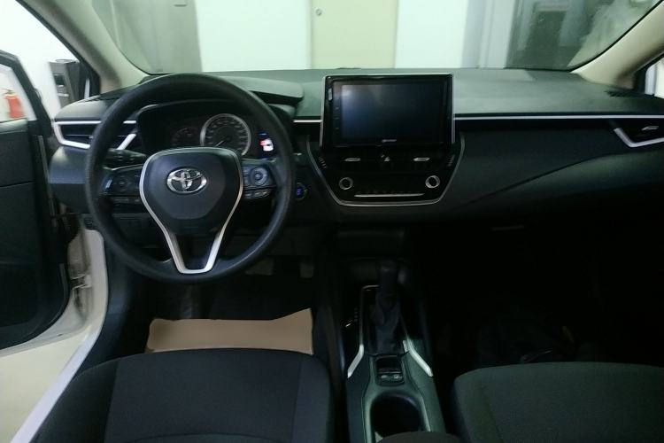 Used Toyota Corolla 2019 1.2T S-CVT GL-i Elite Edition Center Console