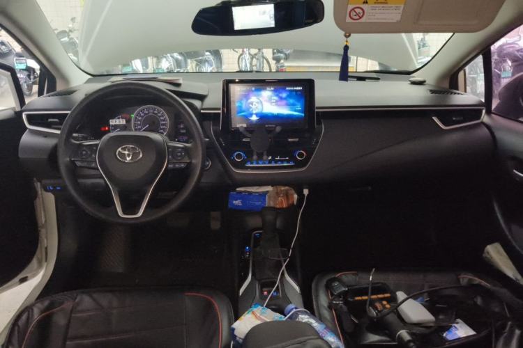 Used Toyota Corolla 2019 1.2T S-CVT GL-i Elite Edition Center Console