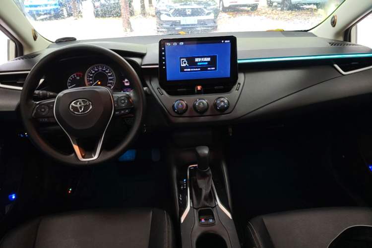 Used Toyota Corolla 2019 1.2T S-CVT GL Pioneer Edition Center Console