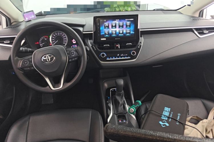 Used Toyota Corolla 2019 1.2T S-CVT GL-i Elite Edition Center Console