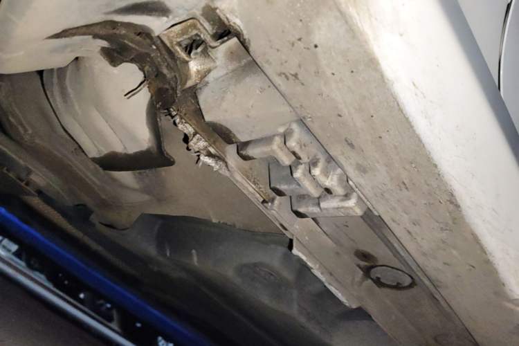 Used Toyota Corolla 2019 Dual-Engine 1.8L E-CVT GL-i Elite Edition Chassis Front Left