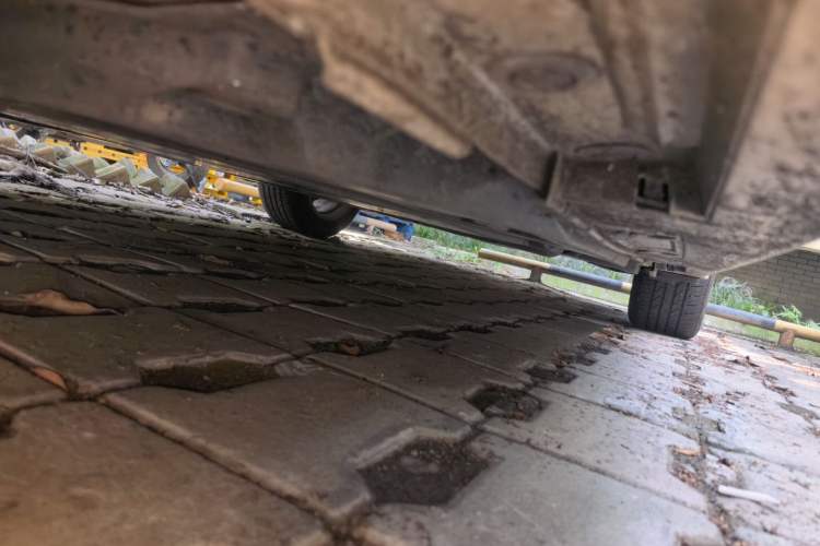 Used Toyota Corolla 2019 Dual-Engine 1.8L E-CVT GL-i Elite Edition Chassis Front Left
