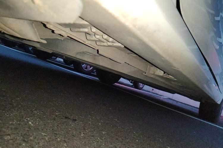 Used Toyota Corolla 2019 Dual-Engine 1.8L E-CVT GL-i Pioneer Edition Chassis Front Left