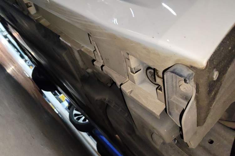 Used Toyota Corolla 2019 Dual-Engine 1.8L E-CVT GL-i Elite Edition Chassis Rear Left