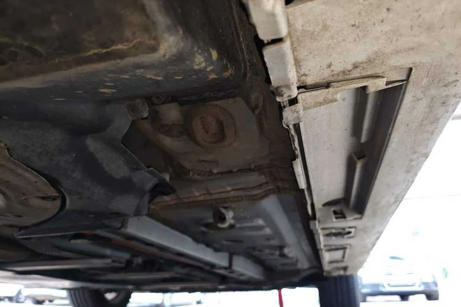 Used Toyota Corolla 2019 Dual-Engine 1.8L E-CVT GL-i Pioneer Edition Chassis Rear Right