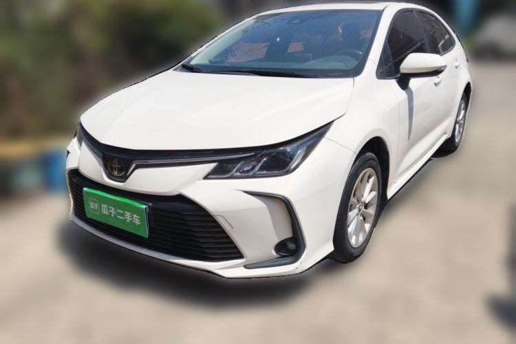 Used Toyota Corolla 2019 1.2T S-CVT GL-i Luxury Edition Guazi used car, China used car export, Used car for sale, Used  cars, Cheapest cars for sale