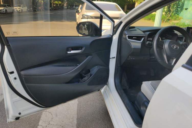 Used Toyota Corolla 2019 1.2T S-CVT GL-i Elite Edition Driver Seat