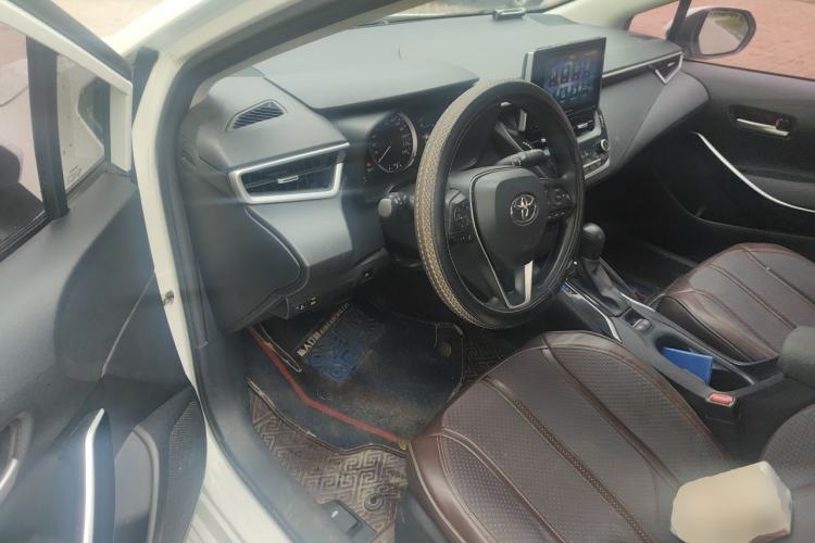 Used Toyota Corolla 2019 Dual-Engine 1.8L E-CVT GL-i Elite Edition Driver Seat