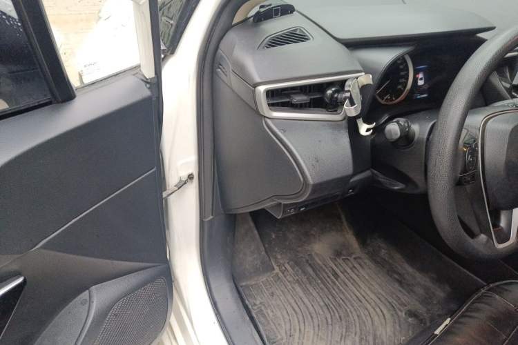 Used Toyota Corolla 2019 Dual-Engine 1.8L E-CVT GL-i Pioneer Edition Driver Seat