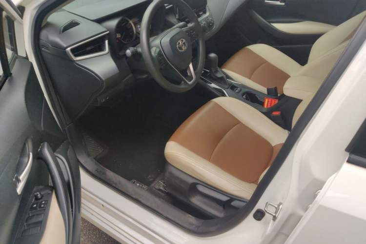 Used Toyota Corolla 2019 1.2T S-CVT GL Pioneer Edition Driver Seat