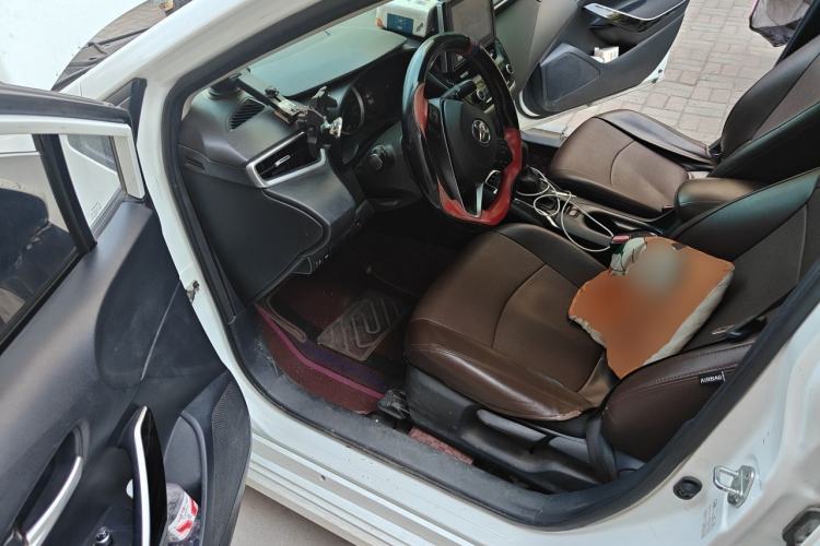 Used Toyota Corolla 2019 Dual-Engine 1.8L E-CVT GL-i Elite Edition Driver Seat