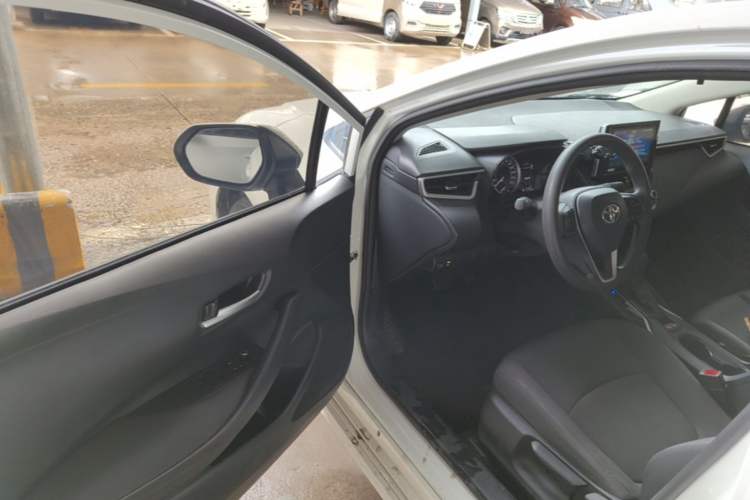 Used Toyota Corolla 2019 1.2T S-CVT GL-i Elite Edition Driver Seat