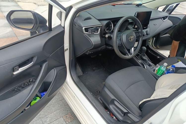 Used Toyota Corolla 2019 1.2T S-CVT GL Pioneer Edition Driver Seat