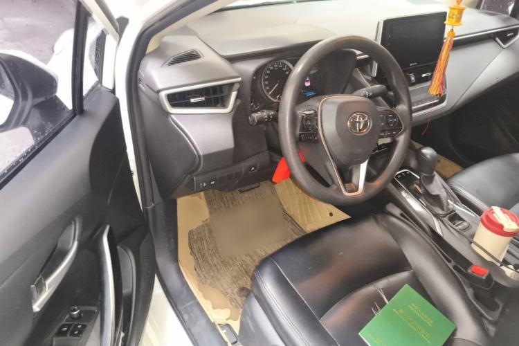 Used Toyota Corolla 2019 Dual-Engine 1.8L E-CVT GL-i Elite Edition Driver Seat