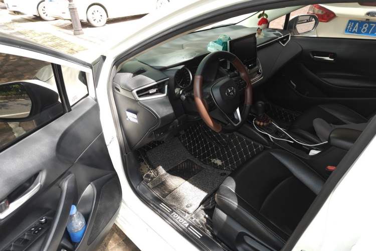 Used Toyota Corolla 2019 1.2T S-CVT GL-i Elite Edition Driver Seat