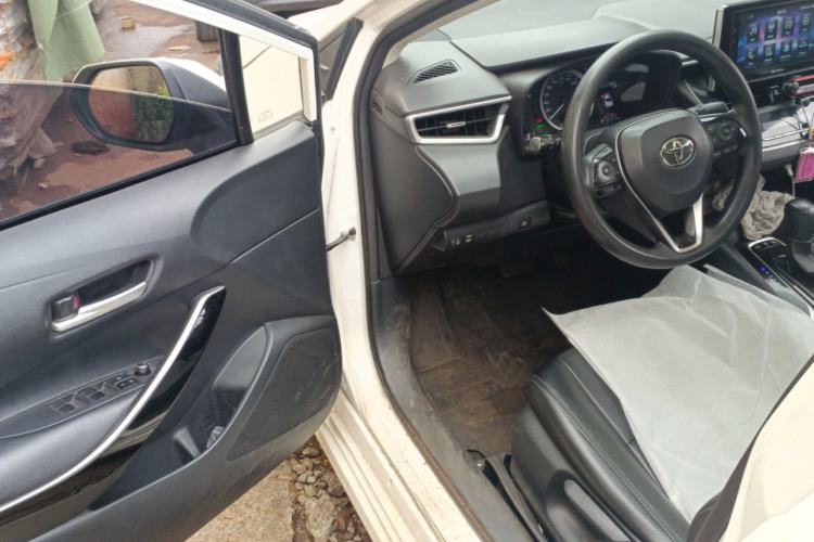 Used Toyota Corolla 2019 Dual-Engine 1.8L E-CVT GL-i Elite Edition Driver Seat