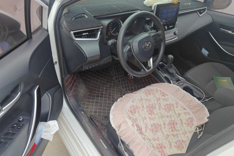 Used Toyota Corolla 2019 Dual-Engine 1.8L E-CVT GL-i Elite Edition Driver Seat