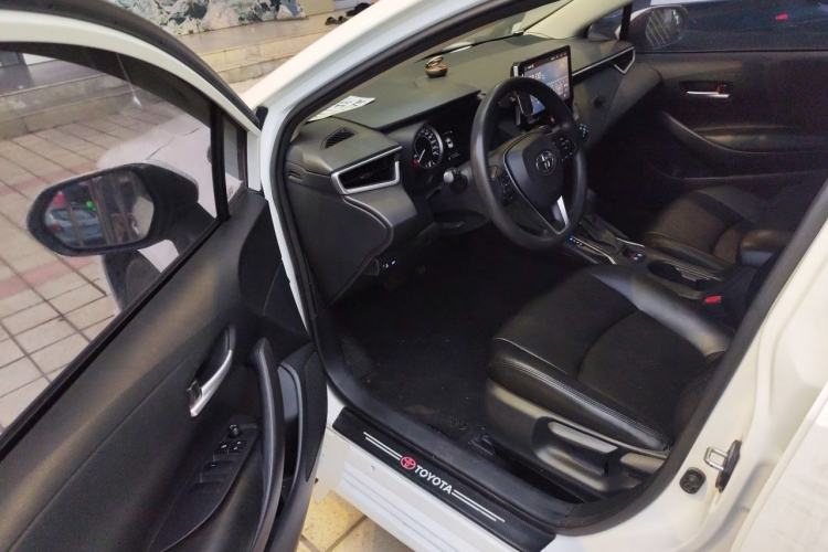 Used Toyota Corolla 2019 1.2T S-CVT GL Pioneer Edition Driver Seat