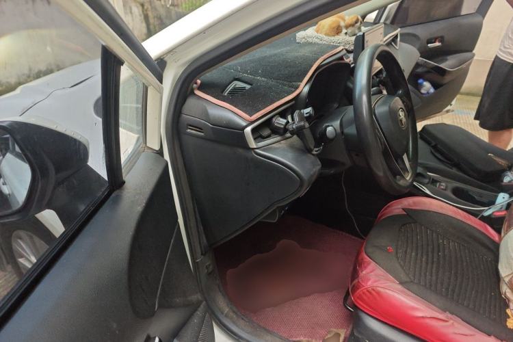 Used Toyota Corolla 2019 Dual-Engine 1.8L E-CVT GL-i Pioneer Edition Driver Seat