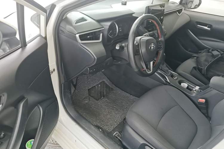 Used Toyota Corolla 2019 1.2T S-CVT GL Pioneer Edition Driver Seat