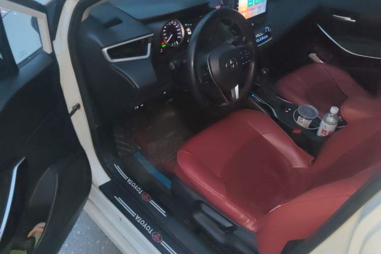Used Toyota Corolla 2019 Dual-Engine 1.8L E-CVT GL-i Pioneer Edition Driver Seat