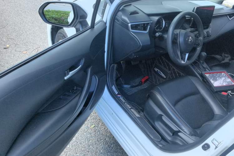 Used Toyota Corolla 2019 1.2T S-CVT GL Pioneer Edition Driver Seat