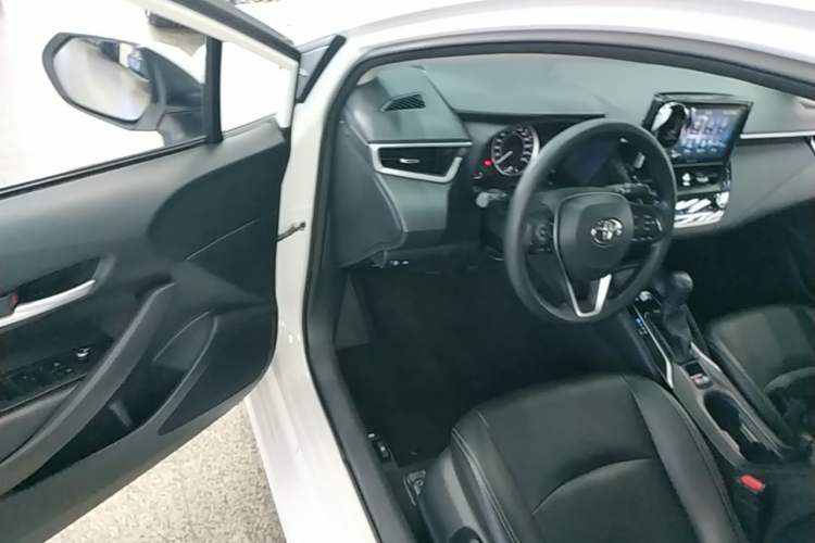Used Toyota Corolla 2019 1.2T S-CVT GL-i Elite Edition Driver Seat