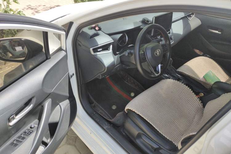 Used Toyota Corolla 2019 Dual-Engine 1.8L E-CVT GL-i Pioneer Edition Driver Seat