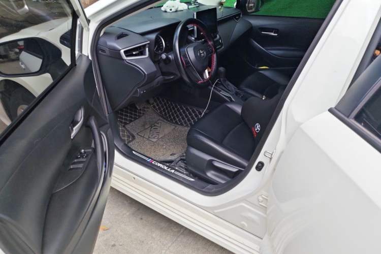 Used Toyota Corolla 2019 1.2T S-CVT GL-i Elite Edition Driver Seat