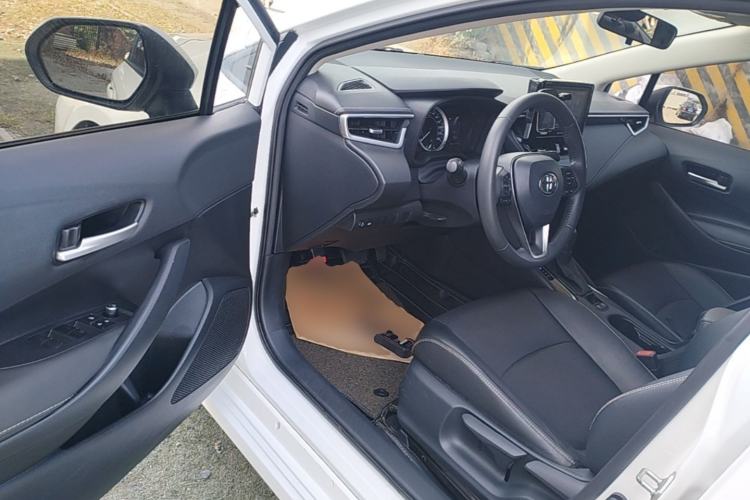 Used Toyota Corolla 2019 1.2T S-CVT GL-i Luxury Edition Driver Seat
