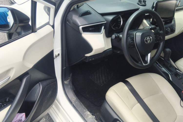 Used Toyota Corolla 2019 1.2T S-CVT GL Pioneer Edition Driver Seat
