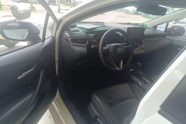 Used Toyota Corolla 2019 1.2T S-CVT GL-i Elite Edition Driver Seat